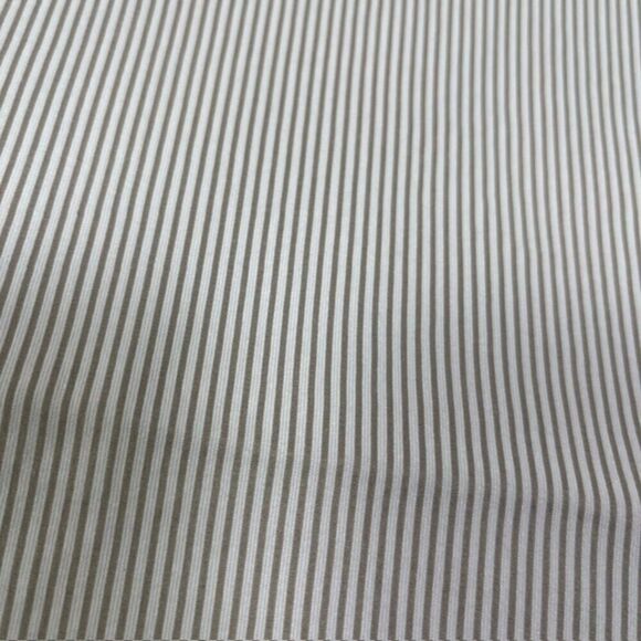 Chico's Tan and White Pinstripe Stretch Capris with Tummy Control Size 14 (2.5) - Picture 3 of 12
